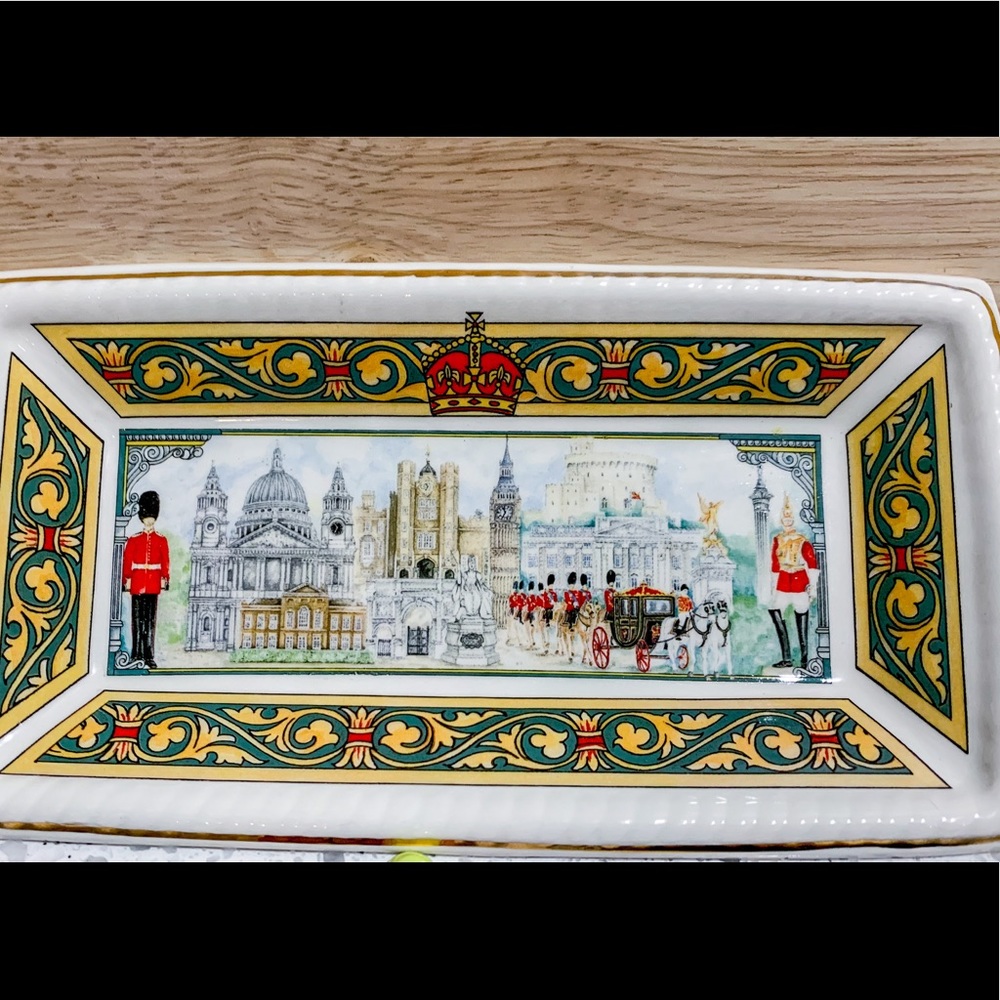 Sadler Horseguards #4661 London Heritage Plate